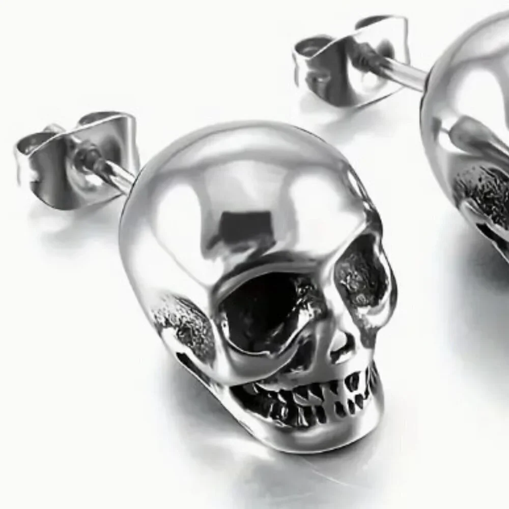Punk Style Skull Stud Earrings for Men – Antique Silver-Plated Zinc Alloy